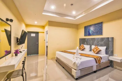 TJ Patong Hotel - Prime Location by OTOP Market & Sea – Fotos 9